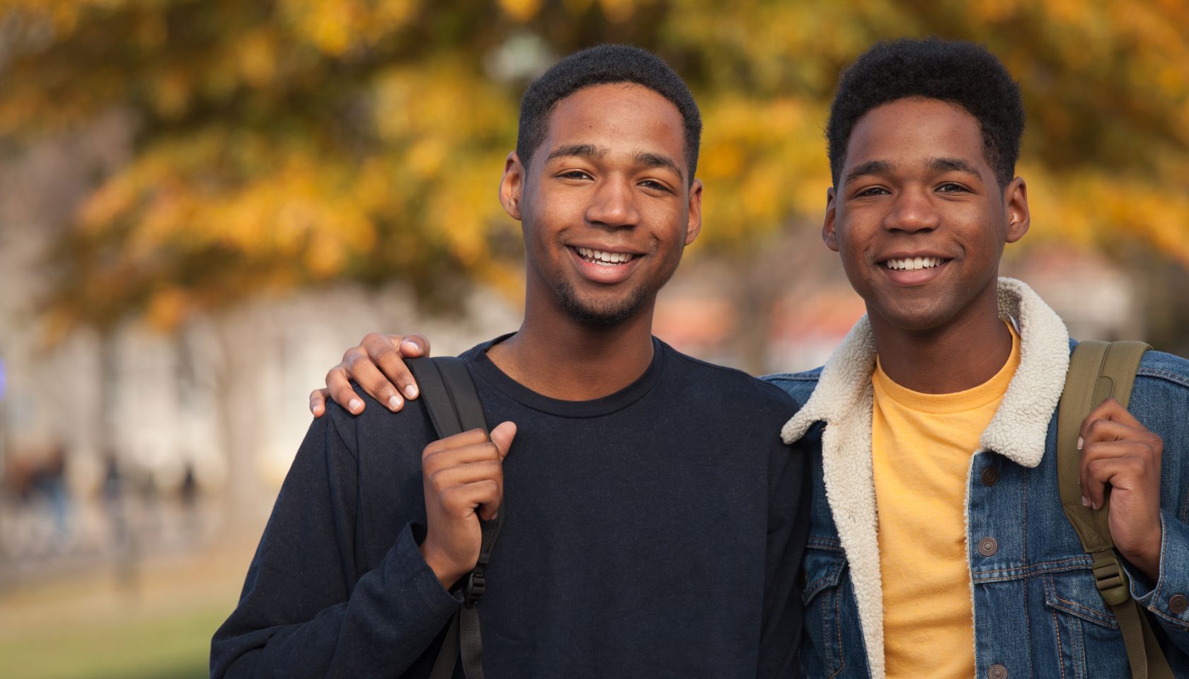 Twin college students