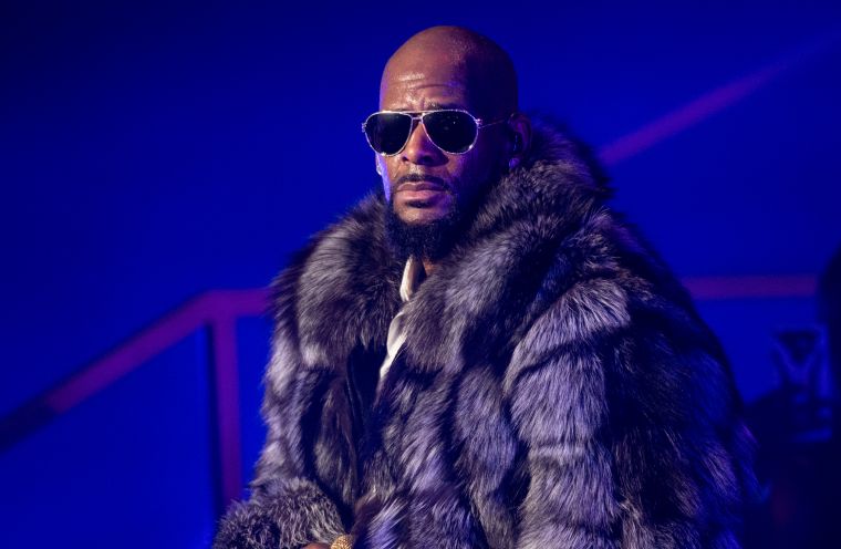 Jim DeRogatis Pushes R. Kelly's Disgusting Behavior Back into the Spotlight