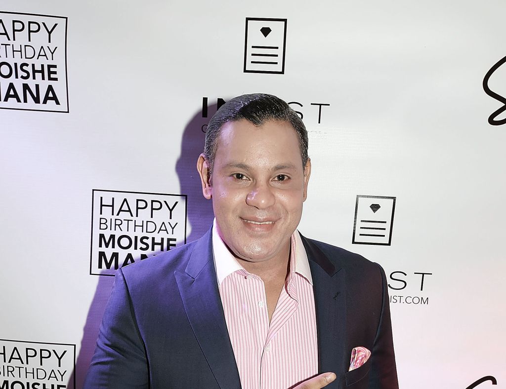 Sammy Sosa's new improved(?) bleached look - Outsports