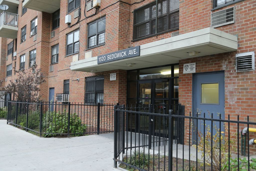 1520 Sedgwick Avenue Recognized As Official Birthplace Of Hip-Hop In The Bronx