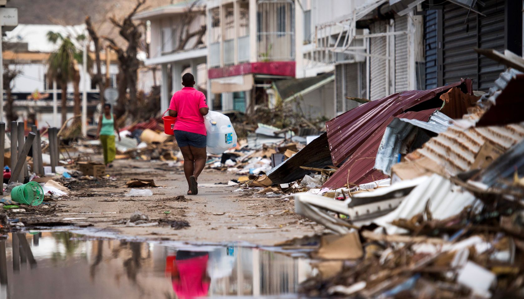 TOPSHOT-FRANCE-OVERSEAS-HURRICANE-IRMA-CARRIBEAN