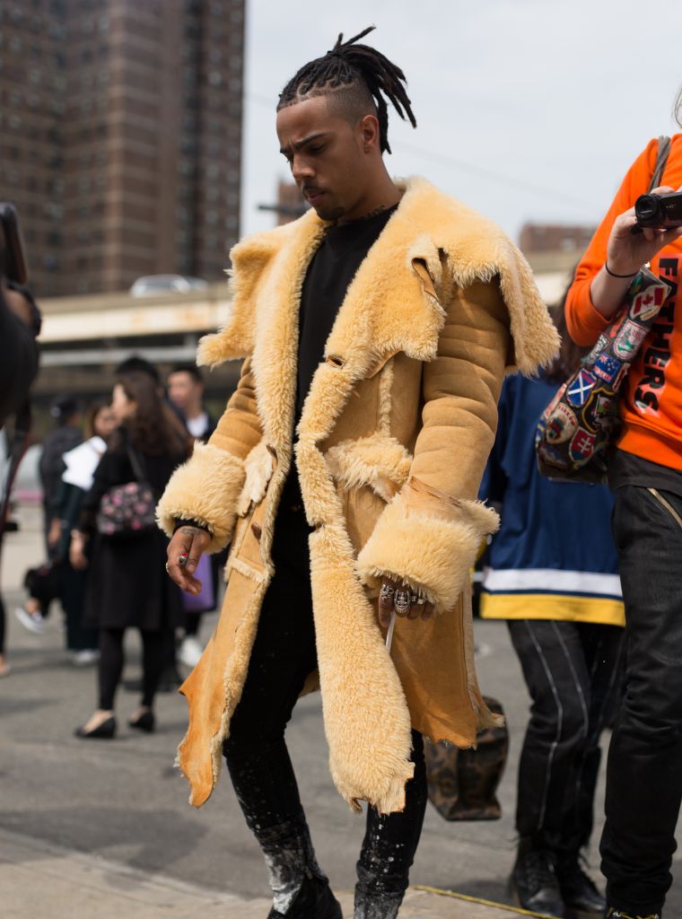 Vic Mensa In Coach