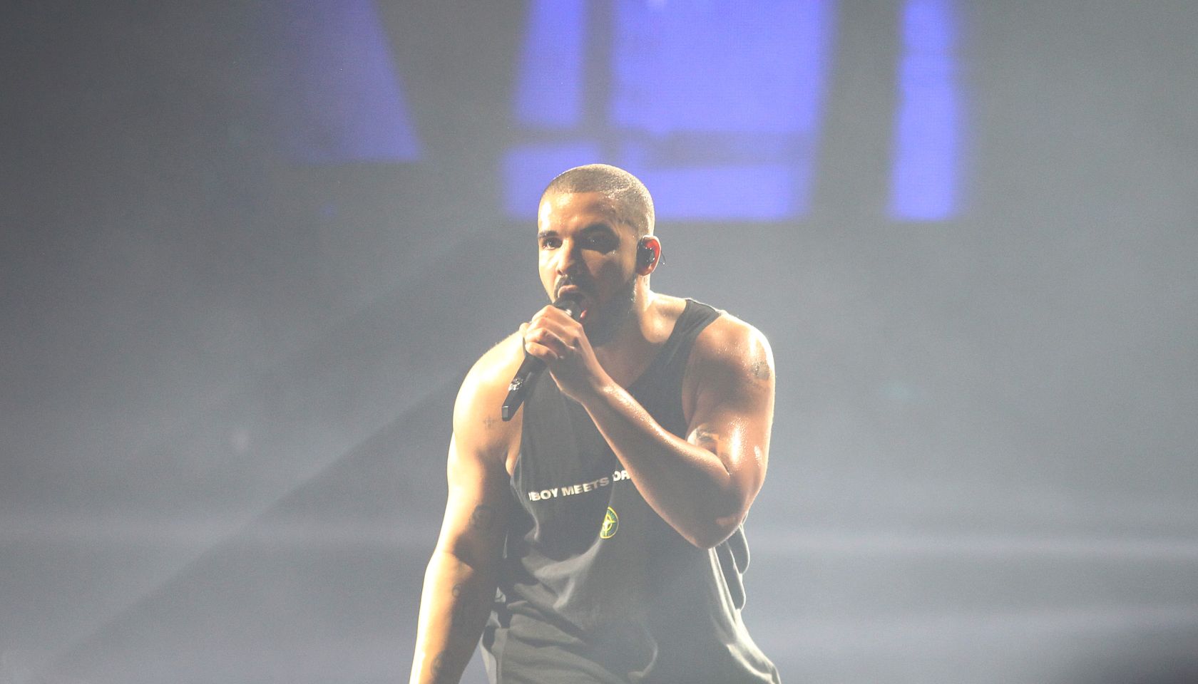 Drake performing at O2 Arena in London