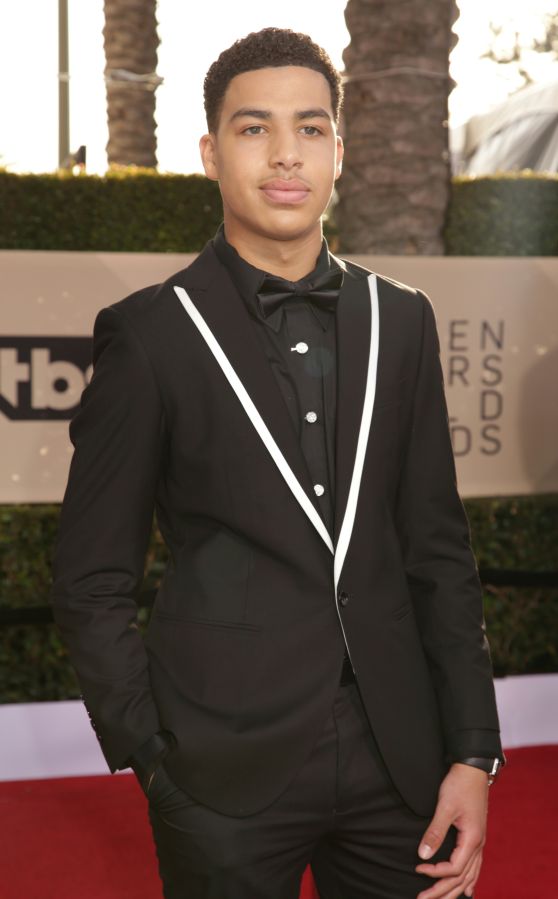 US-ENTERTAINMENT-AWARDS-SAG-ARRIVALS