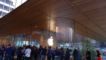 Opening of the Macbook-shaped roof tops' Apple Store in Chicago