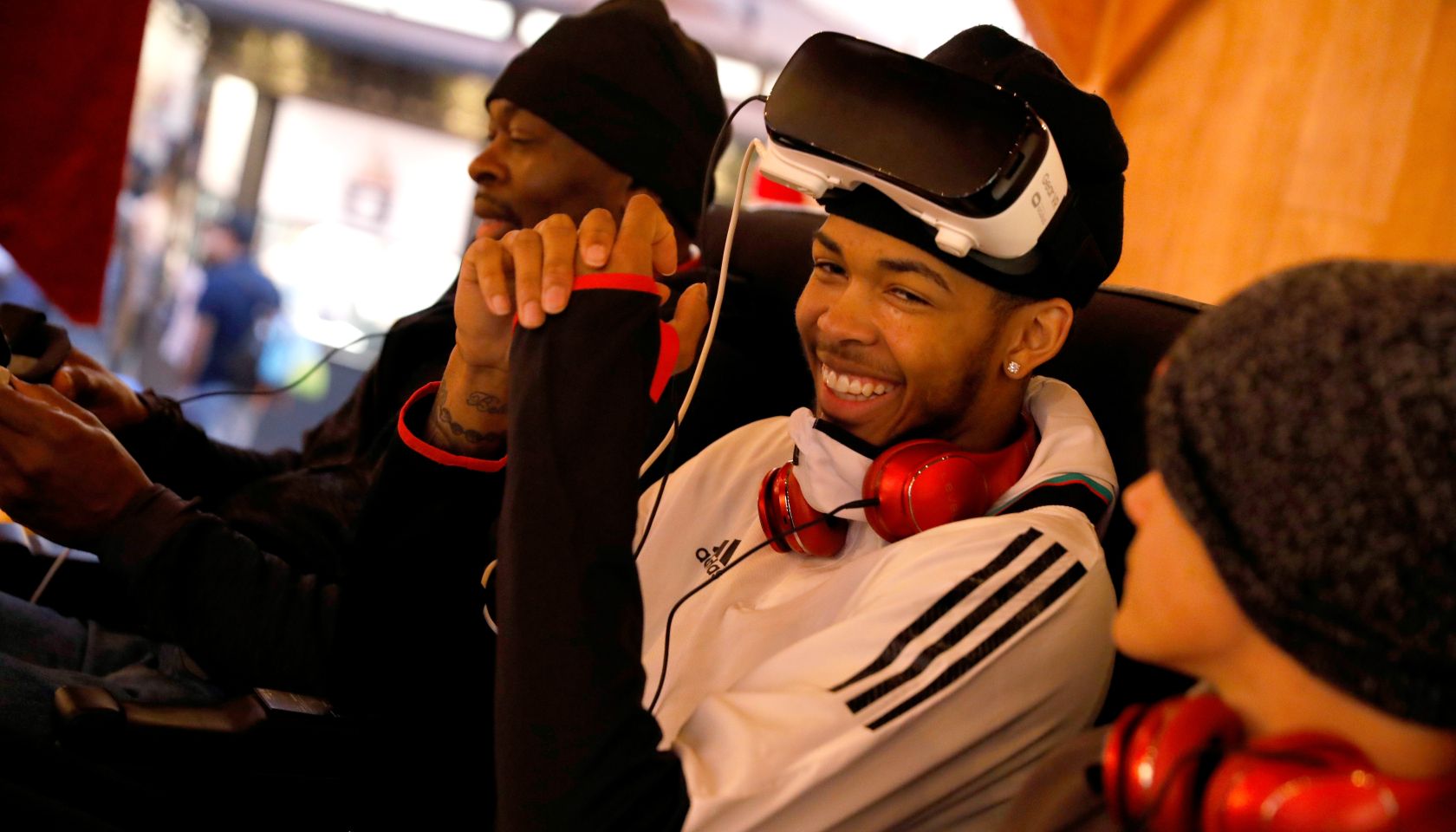 The Night Before, A Samsung VR Experience - The Grove