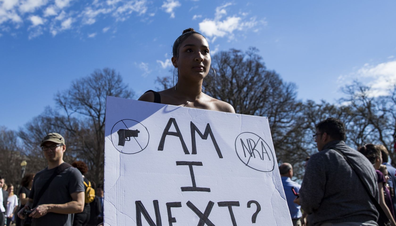 Students Protest outside White House for Gun Control after Parkland Mass Shooting