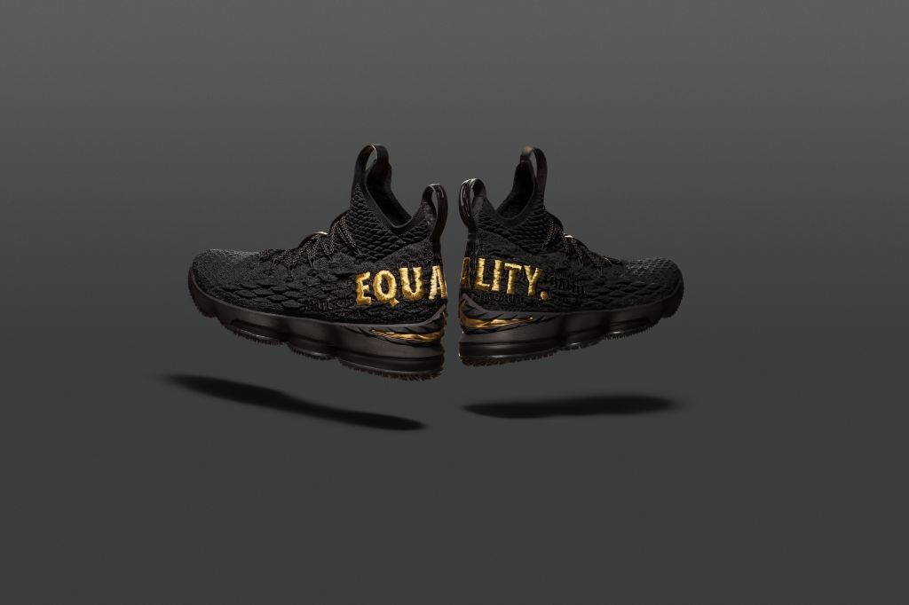Nike LeBron 15 "EQUALITY"