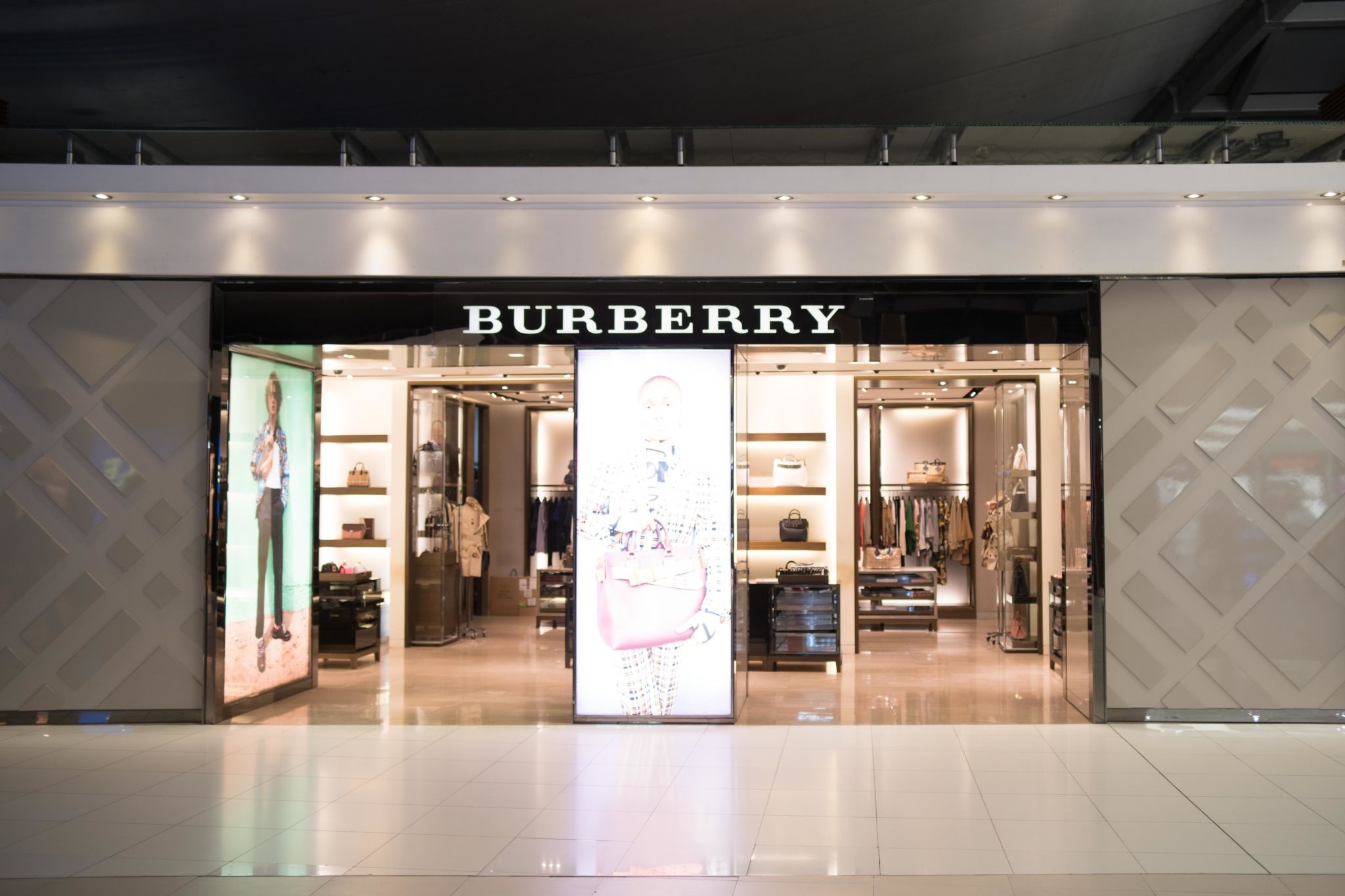 Why Burberry Burned $37.5 million of Unsold Products | Cassius | born ...