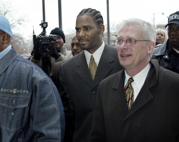 R. Kelly Arrives In Court For Child Pornography Charges