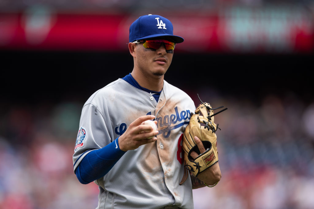 Manny Machado Inks Record Setting $300M With The San Diego Padres