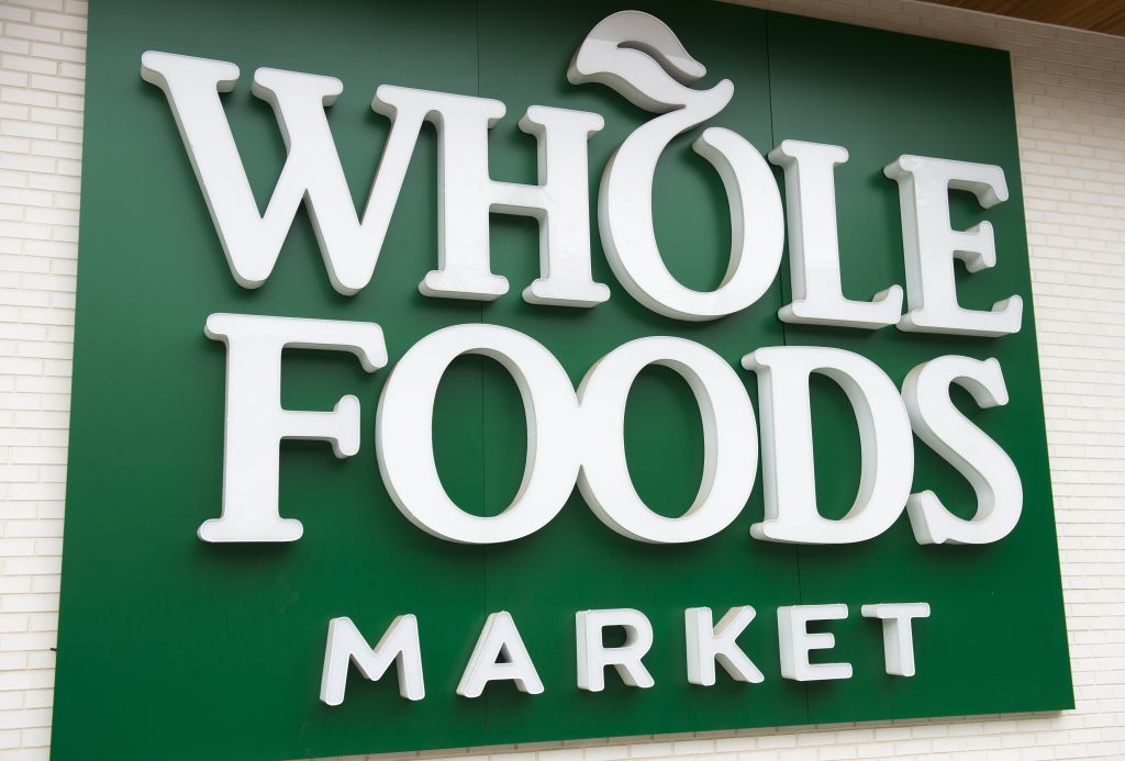 US-AMAZON-WHOLEFOODS-MERGER-RETAIL-FOOD-ECOMMERCE