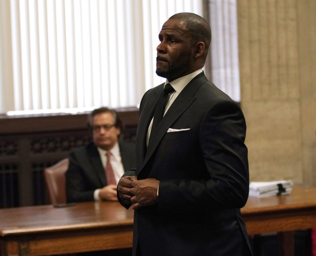 R.Kelly Wants To Hire Michael Jackson's Former Attorney Tom Mesereau 