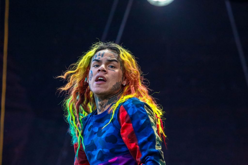 Tekashi 6ix9ine Signs A 10 Million Record Deal From Prison