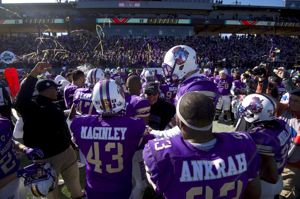 NCAA Board Propose Plan To Allow Athletes To Get Endorsements | Cassius