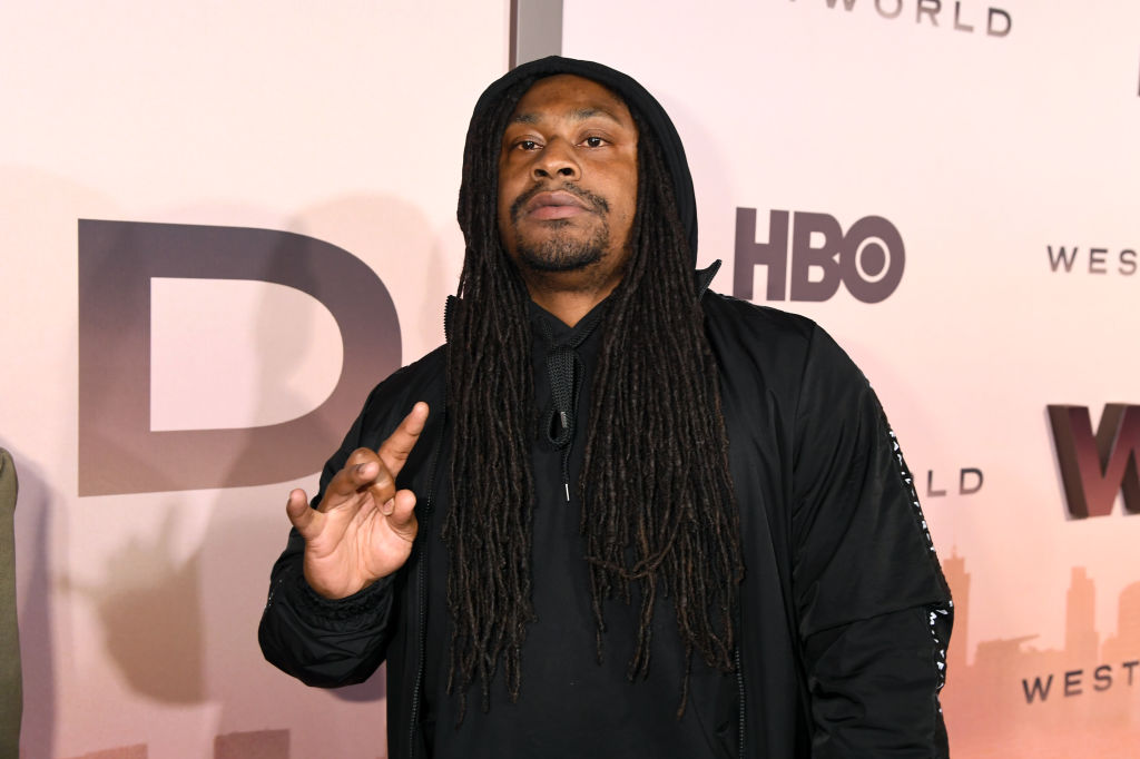 Marshawn Lynch Hands Out 'Beast Mode' Masks On His Birthday