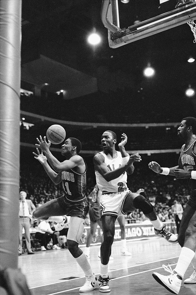 Michael Jordan Vs. Isiah Thomas