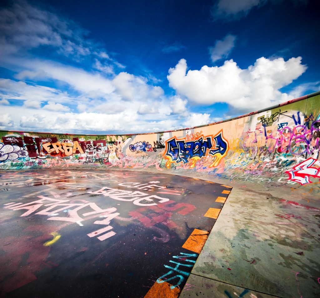 Skateboard pipe with graffiti