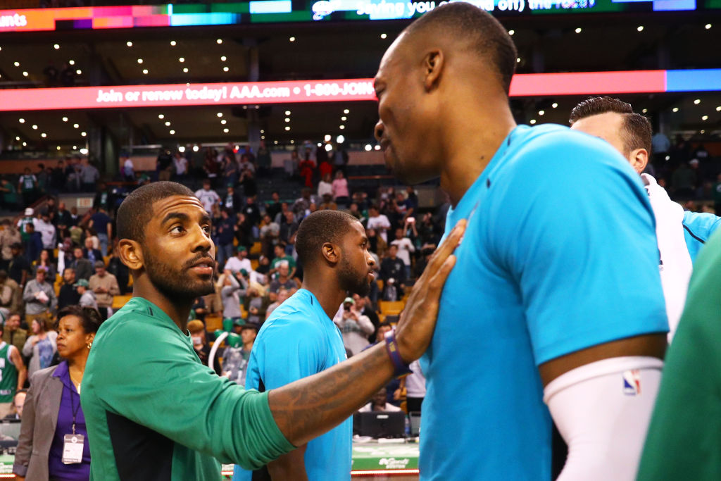 Dwight Howard Sides With Kyrie Irving & Believes NBA Should Not Restart