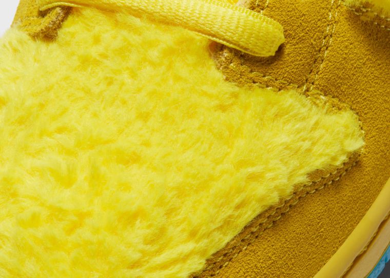 Nike SB Dunk Low Grateful Dead