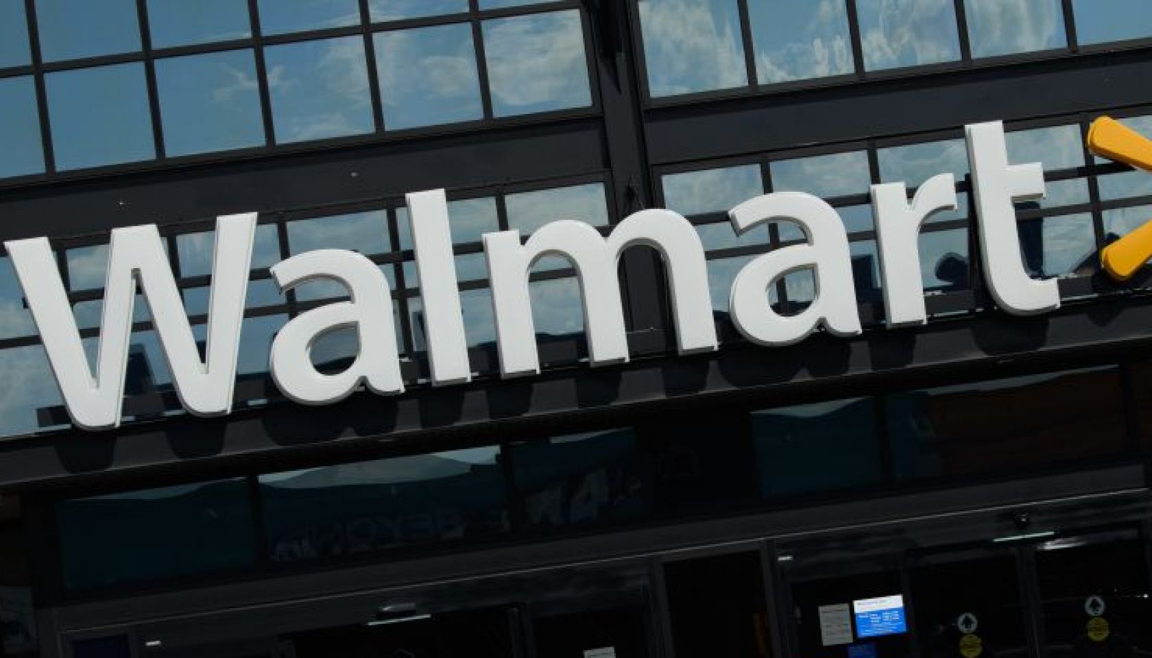 US-ECONOMY-RETAIL-WALMART