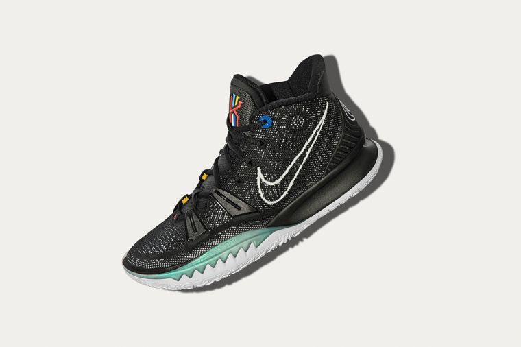 Nike Kyrie 7