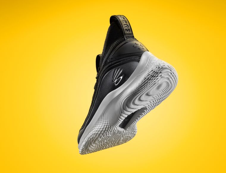 UA Curry Flow 8