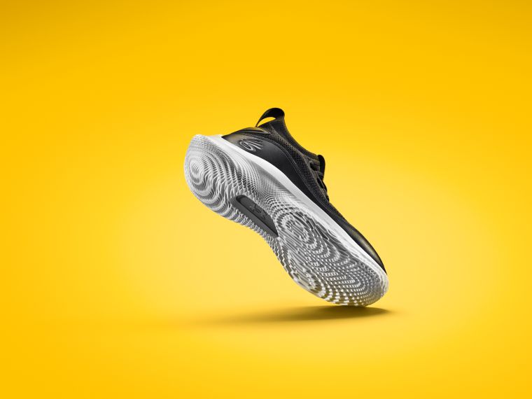 UA Curry Flow 8