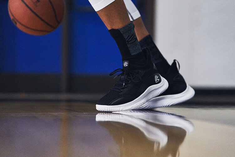 UA Curry Flow 8