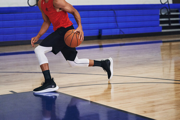 UA Curry Flow 8