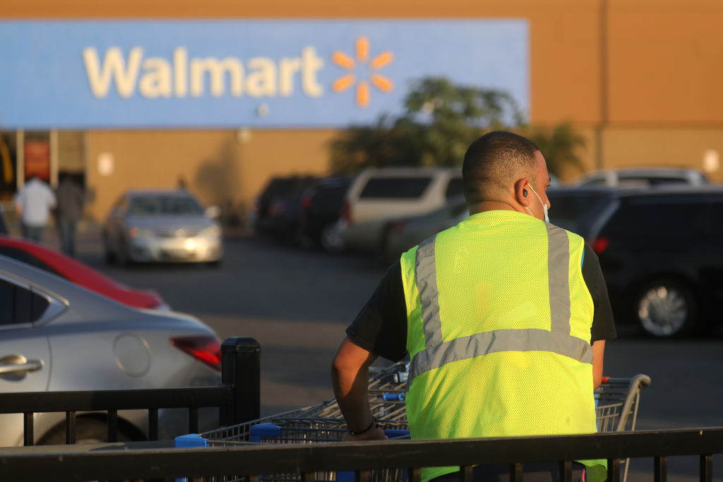 A Walmart Store Ahead Of Earnings Figures