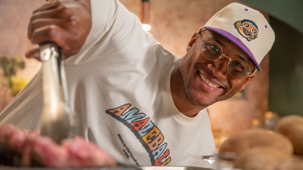 NFL Athlete & Chef Derrell Smith Stars New Tastemade Series