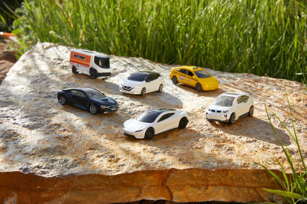 Mattel CarbonNeutral® Matchbox® Tesla Roadster