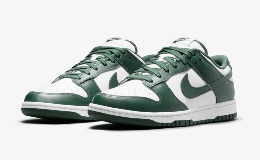 Nike Dunk Low Varsity Green