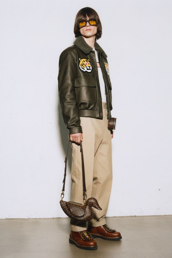 NIGO and Virgil Abloh's LV² Pre-Spring 2022 Collection 32 of 33