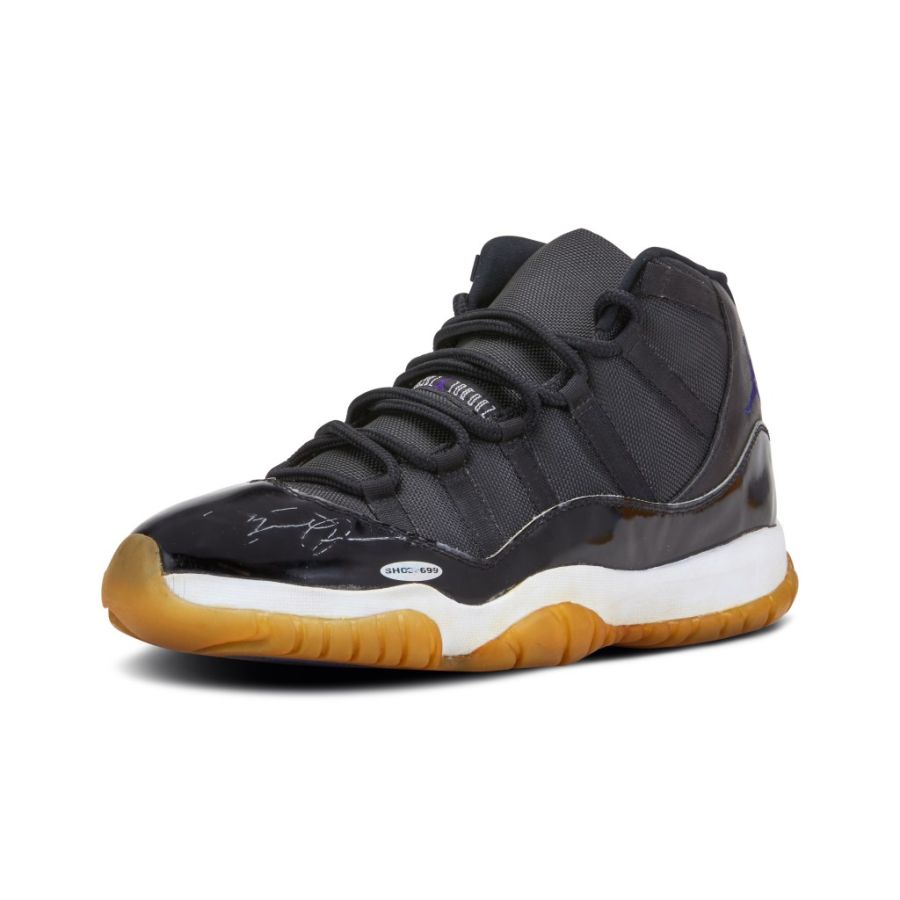 Air Jordan 11 "Space Jam" Auction Sotheby's