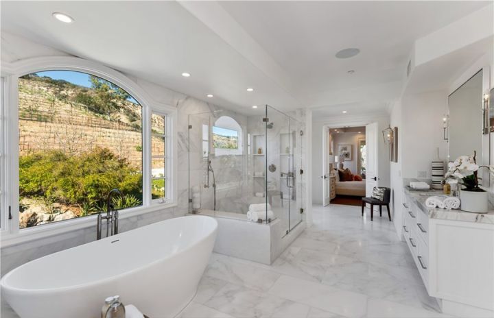 Kid Cudi's New Calabasas Mansion