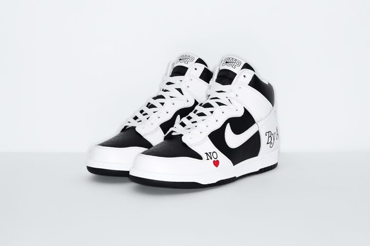 Nike Supreme x Nike SB Dunk High