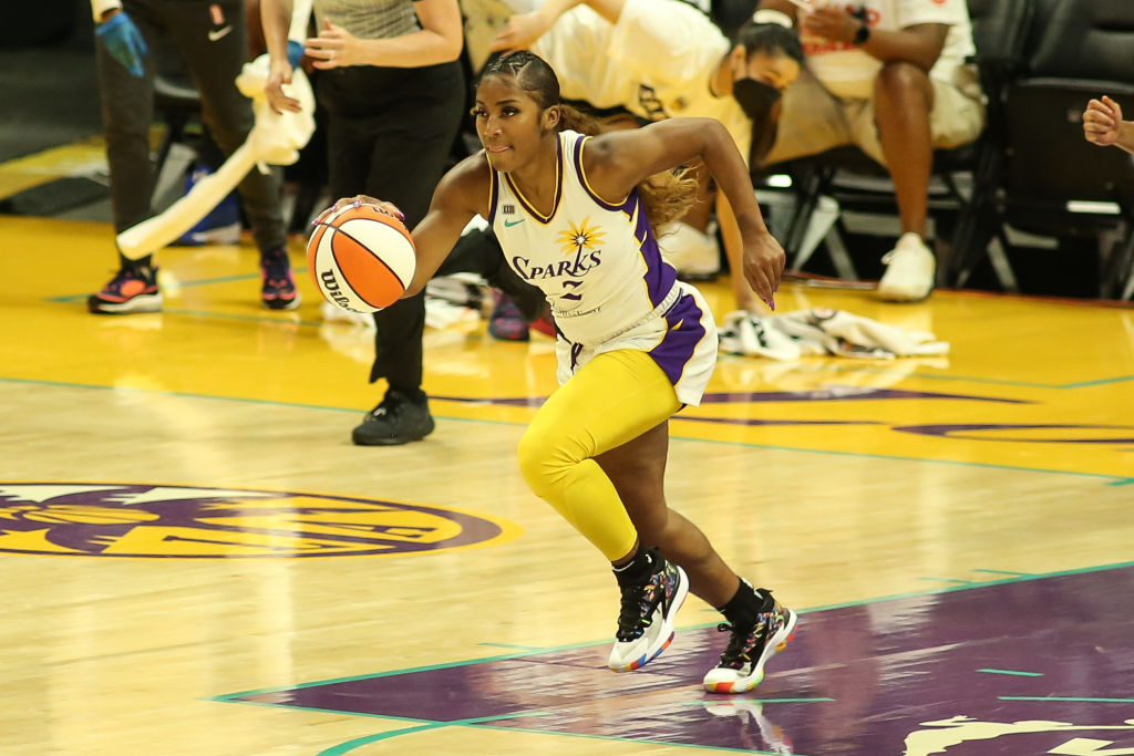 WNBA news: Te'a Cooper has become critical to the Sparks defense - Silver  Screen and Roll
