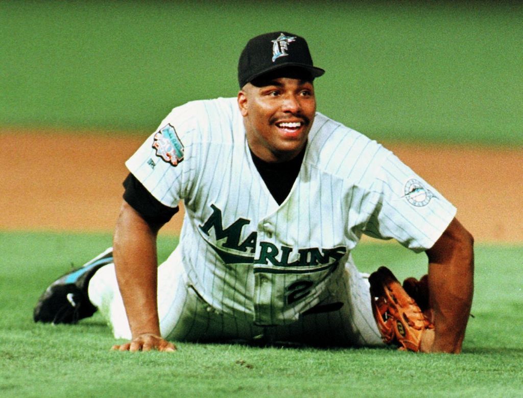 Bobby Bonilla contract being auctioned, along with day with former Met