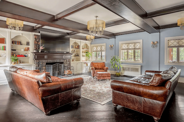 "The Godfather" Mansion Airbnb