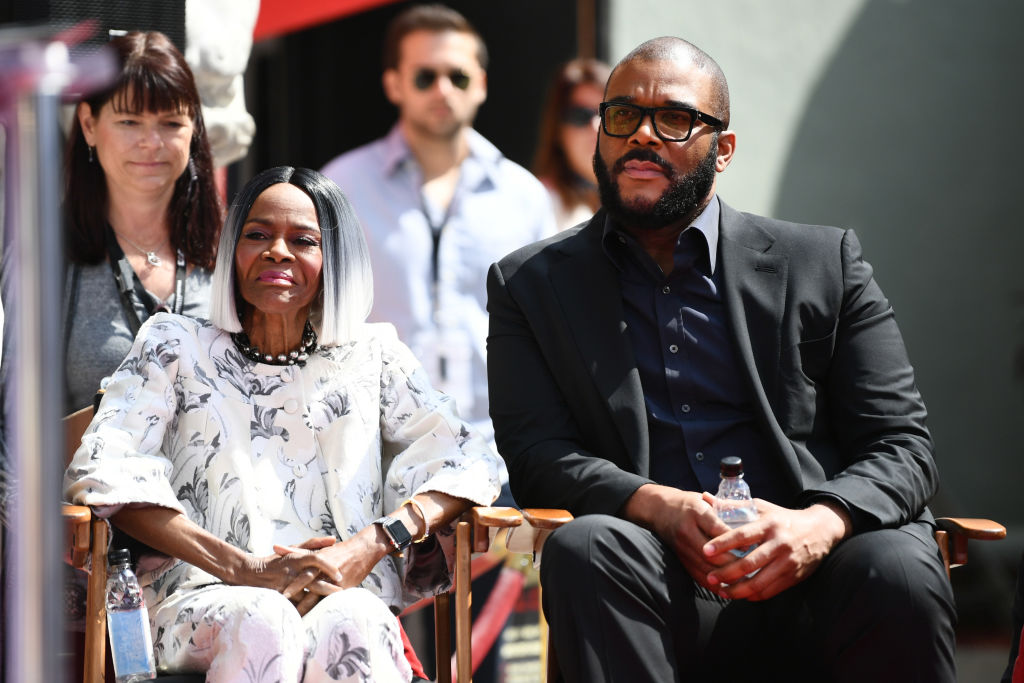 2018 TCM Classic Film Festival - Hand and Footprint Ceremony: Cicely Tyson