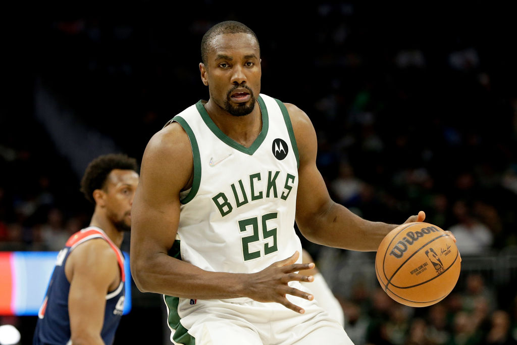 Washington Wizards v Milwaukee Bucks