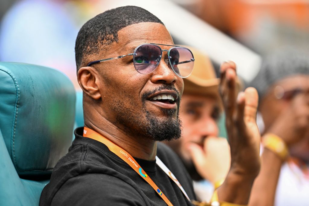 Jamie Foxx Shuts Down Conspiracy Theories About His Health