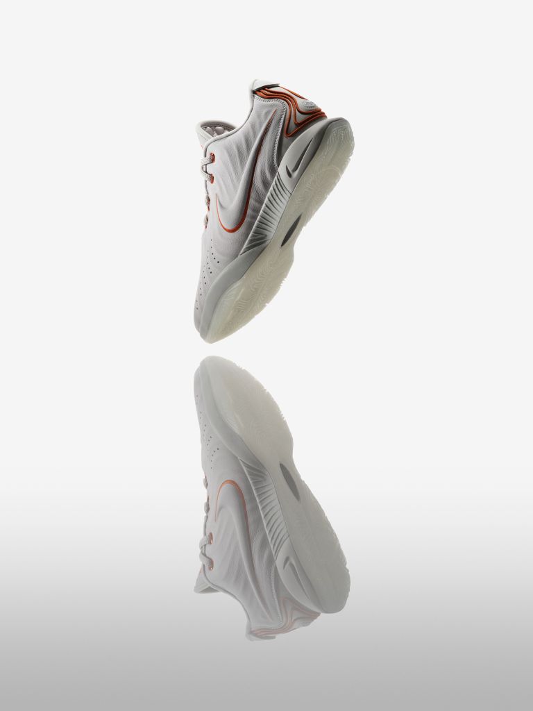 Nike Unveils the LeBron XXI