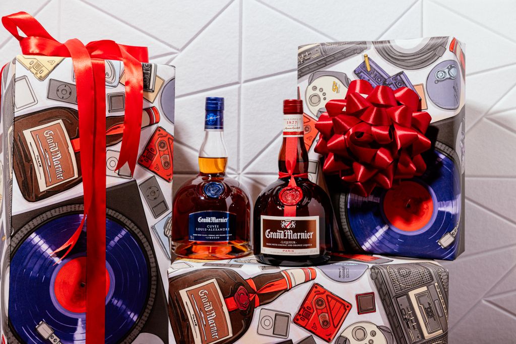Grand Marnier X Teezo Touchdown X UNWRP Holiday Cocktail Kit