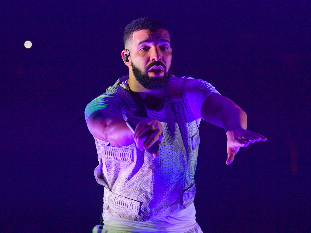 Drake Gifts $100K To Fan Who Held Up A “Just Finished Chemo” Sign At Concert