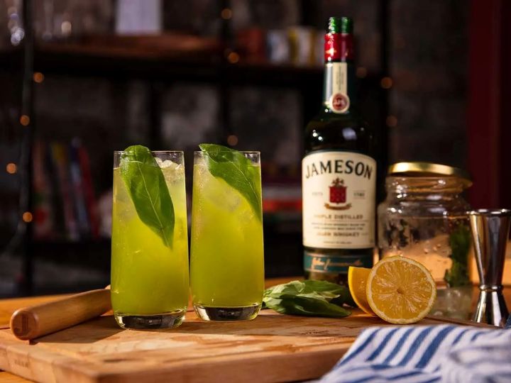 Green With Envy (Jameson)
