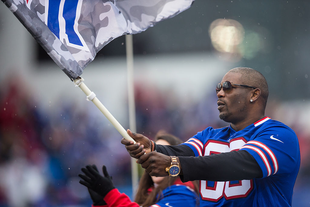 Former NFL Player Eric Moulds Accused Of Knowingly Spreading STD