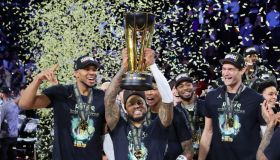 Milwaukee Bucks v Oklahoma City Thunder: Championship - Emirates NBA Cup 2024